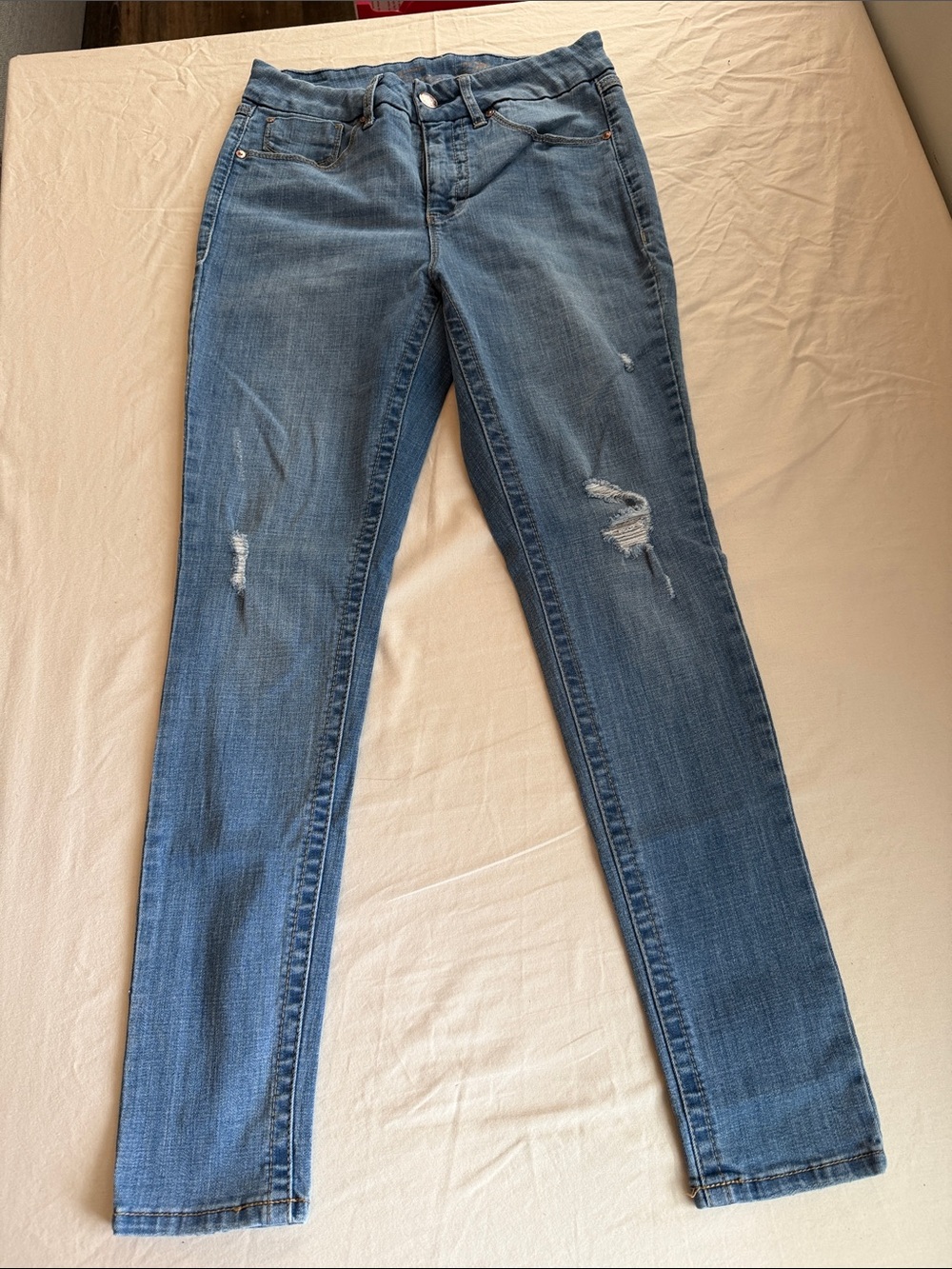 Seven7 Women's Skinny Distressed Blue Jeans